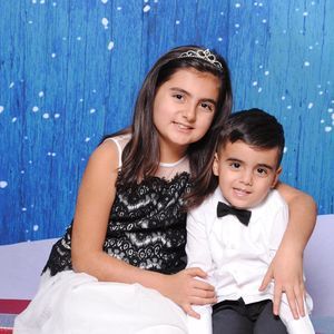 Meet your Posher, Teni